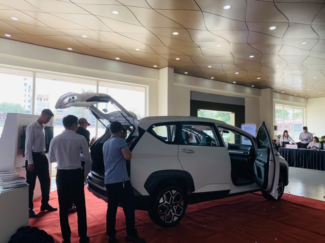 SỰ KIỆN RA MẮT STARGAZER X VÀ LÁI THỬ XE HYUNDAI 